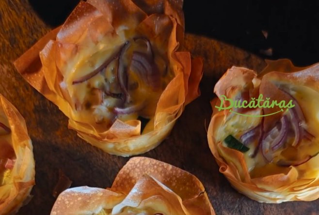 Mini quiche rapid cu șuncă și dovlecei - Simplu, ușor și gustos