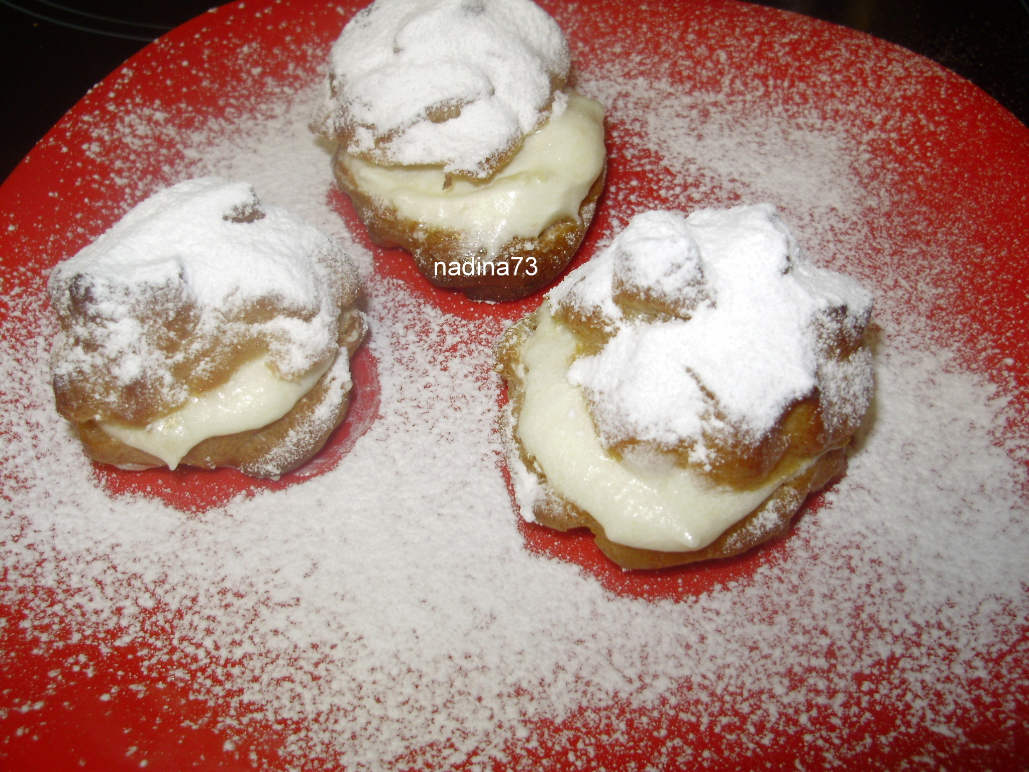 Choux a la creme