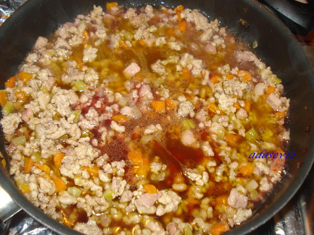 Ragu alla Bolognese con tagliatelle