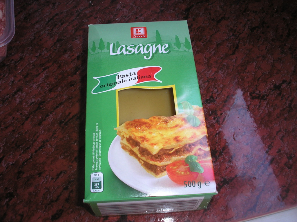 Lasagna cu carne si legume