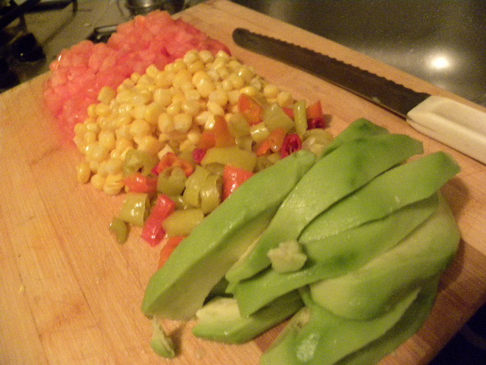 Salata de creveti si avocado