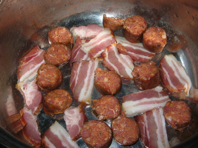 Mancare de cartofi cu carne de porc