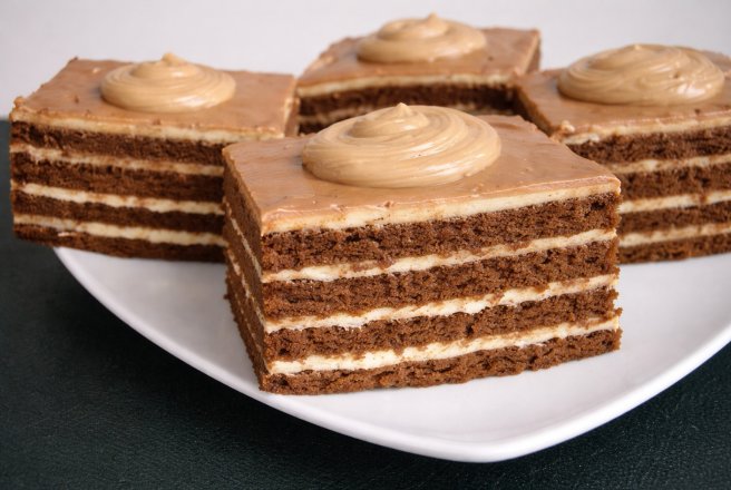 Prajitura "Cuburi de lapte"