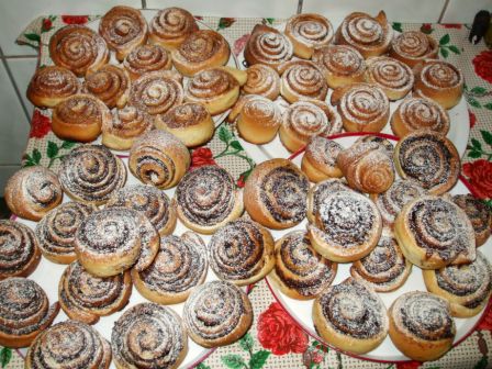 Rolls Cinnabon sau melcisori(varianta simpla fara glazura)