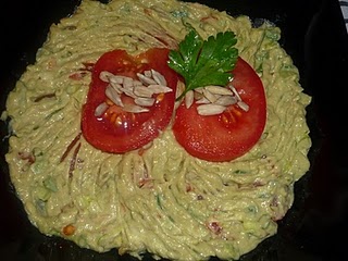 Guacamole cu seminte