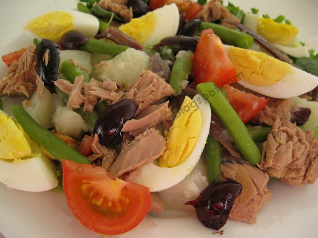 Salata Niçoise