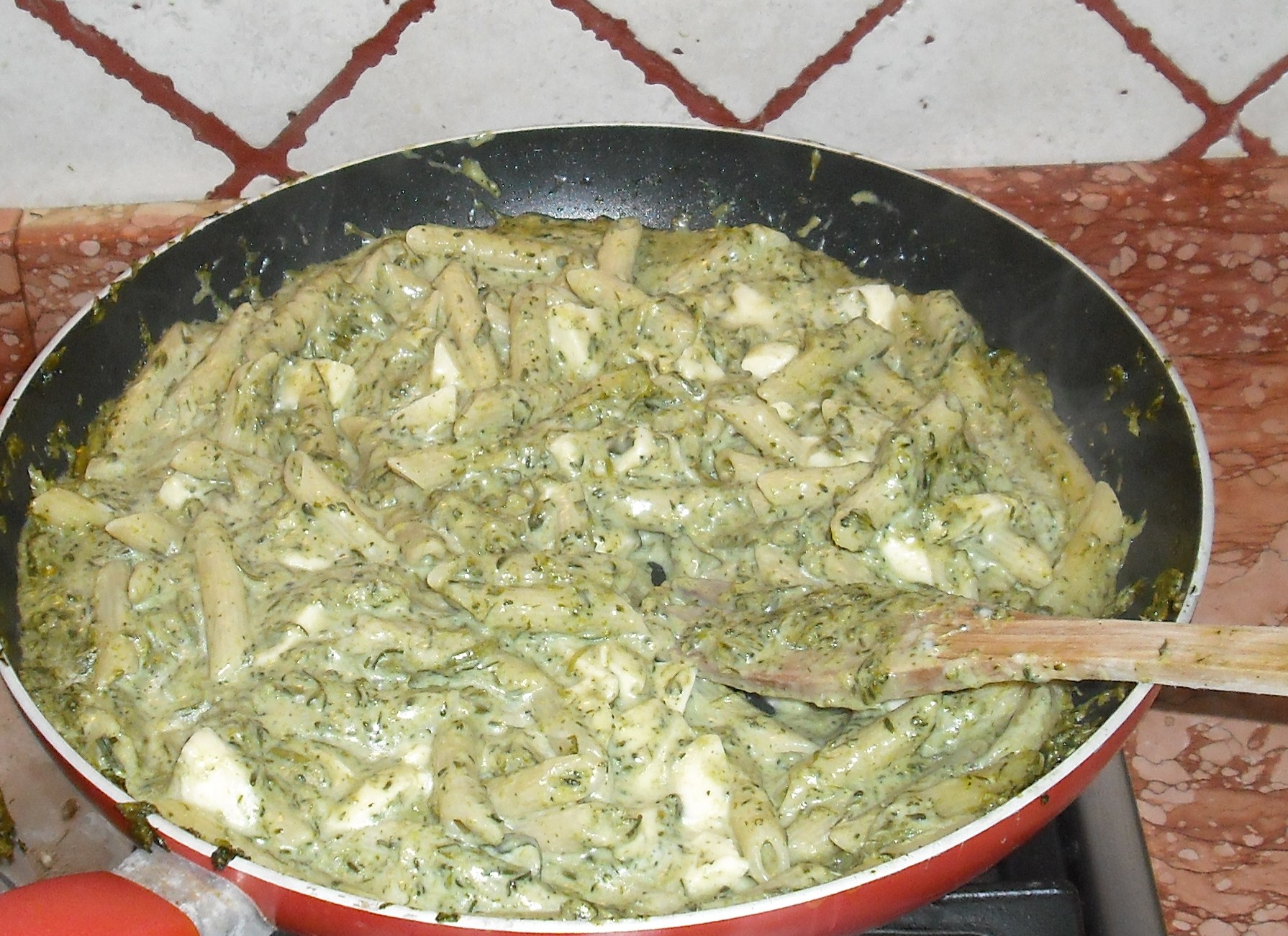 Penne cu broccoli la cuptor