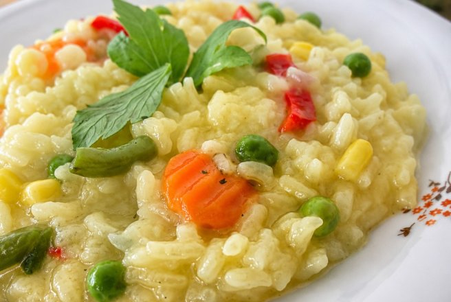 Pilaf cu legume si sofran