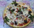 Pizza cu blat de mamaliga-19