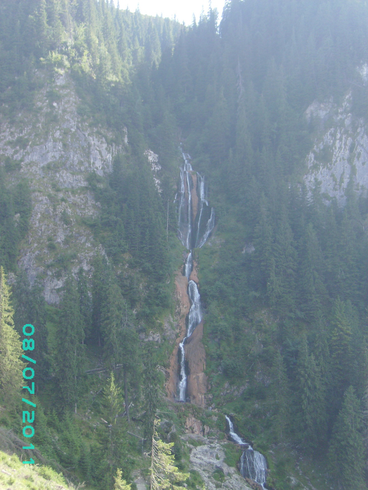 Hai hui prin Maramureş (5)- Cascada Cailor-Borsa