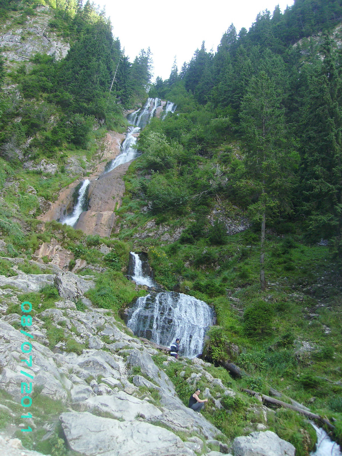 Hai hui prin Maramureş (5)- Cascada Cailor-Borsa