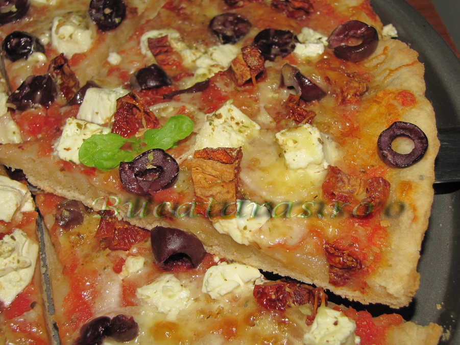 Pizza mediteraneana