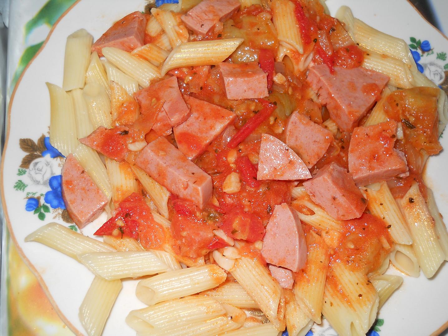 Penne cu salam