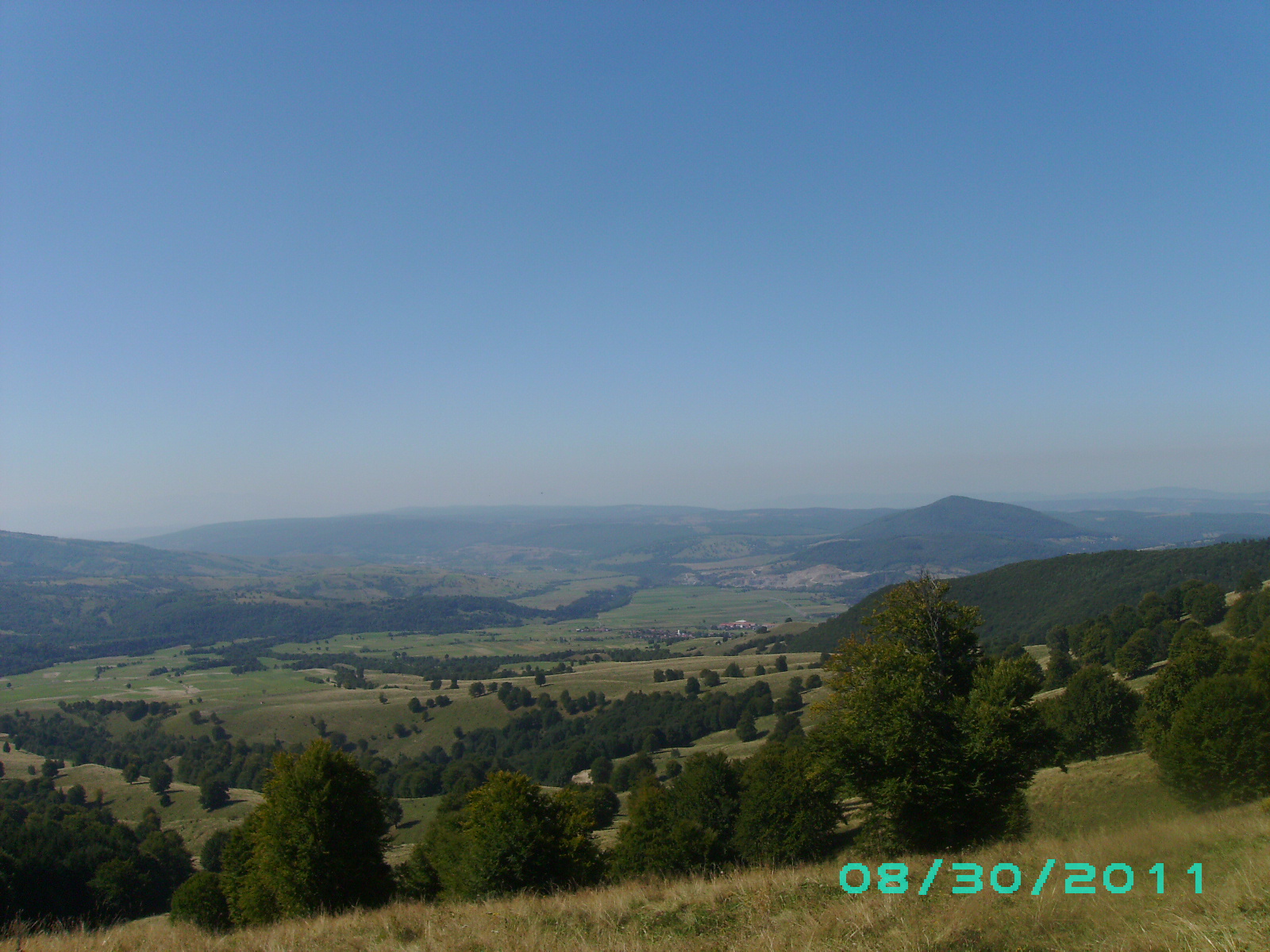 Vacanţă în adidaşi (1)- La Lacuri