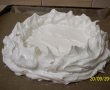 Pavlova cu crema de vanilie si frisca-0