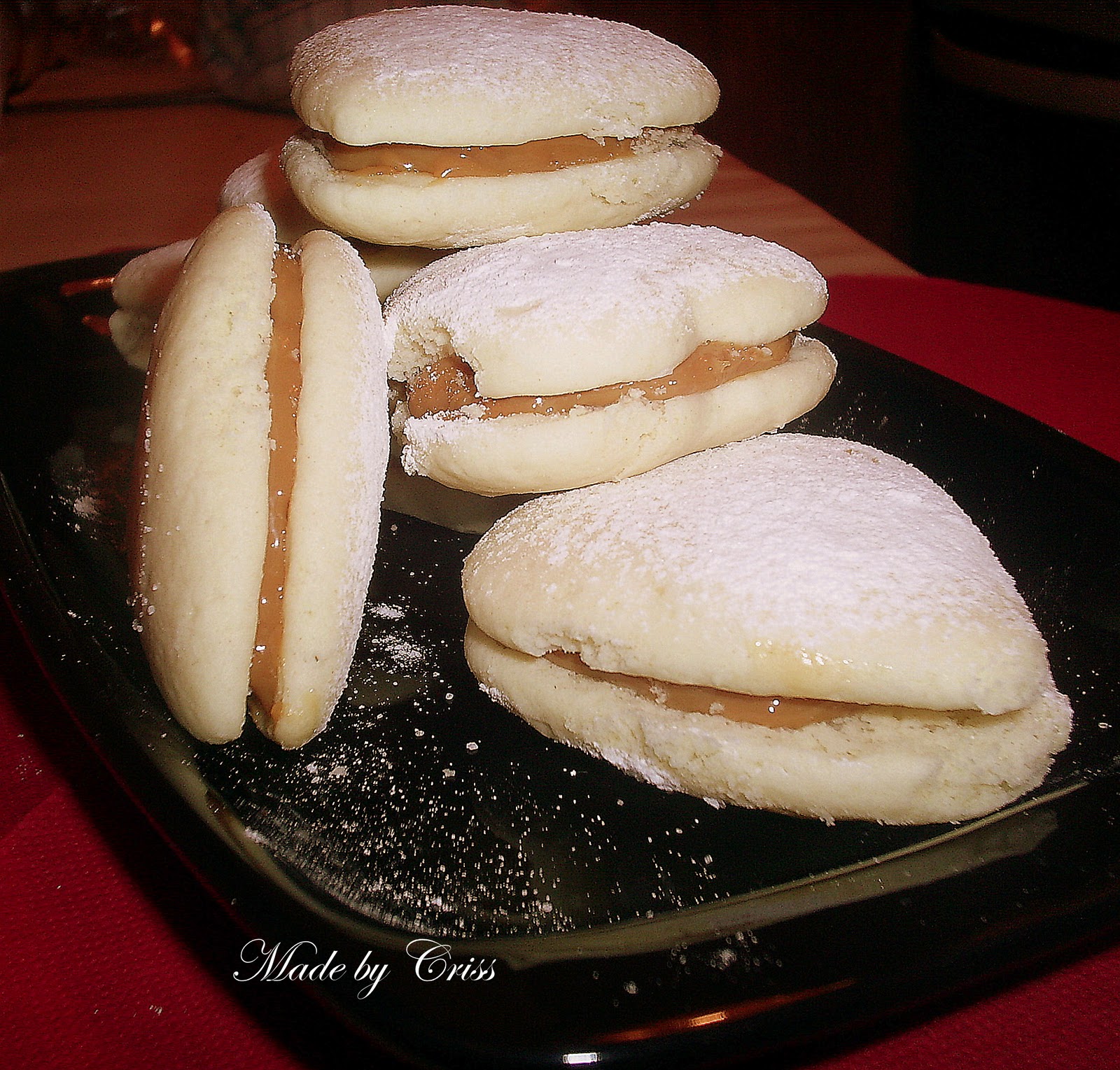 Alfajores - fursecuri argentiniene cu dulce de leche