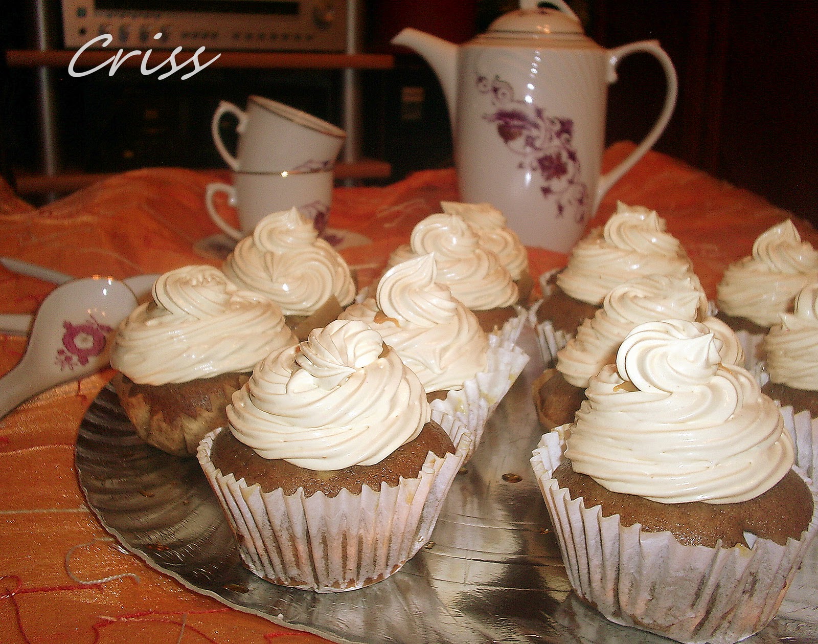 Cupcakes cu dulce de leche