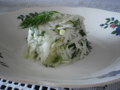 Salata de gulie cu marar