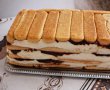 Tort cu piscoturi, crema de vanilie si gem de prune acrisor-13