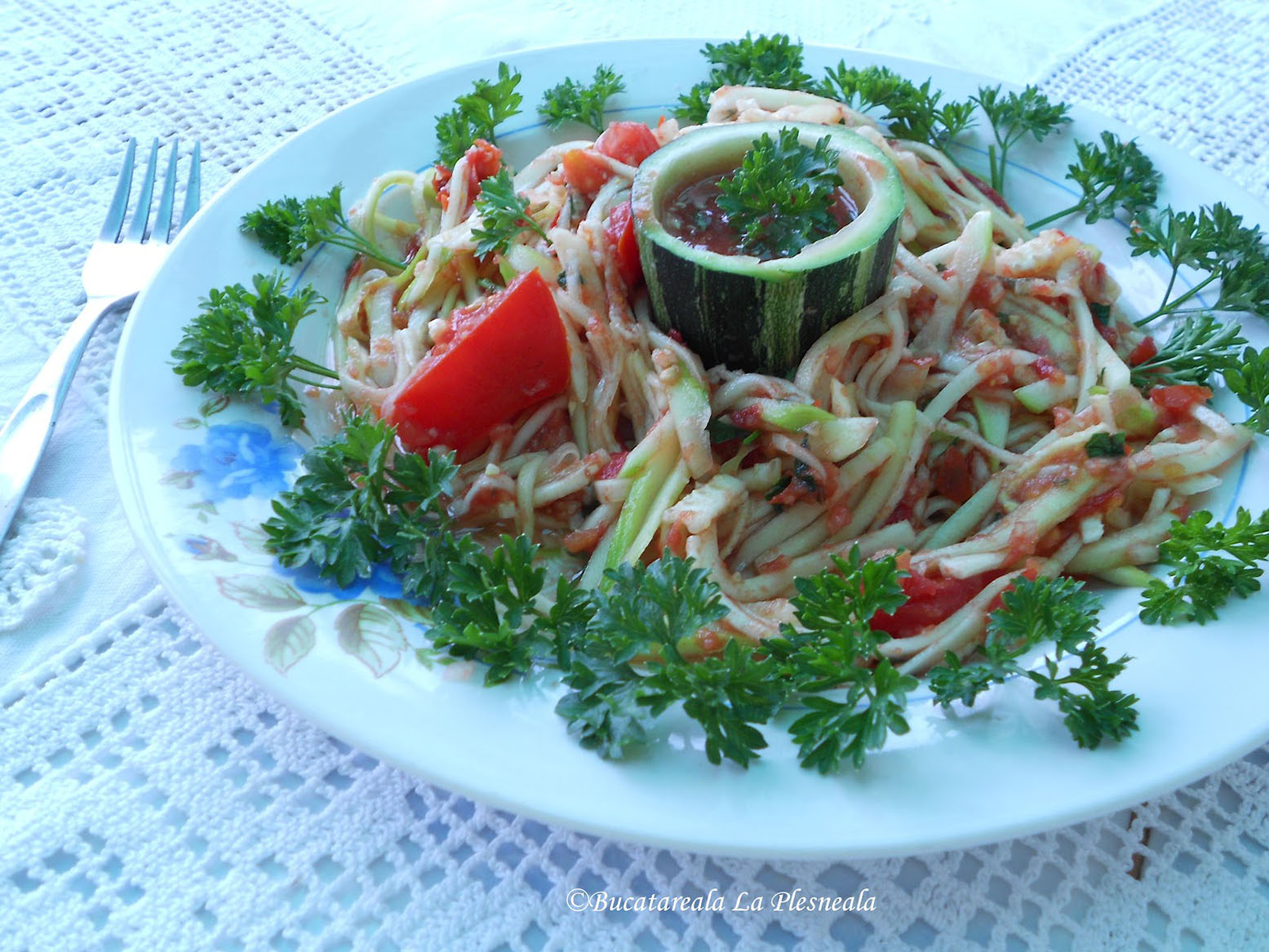 Salata de zucchini