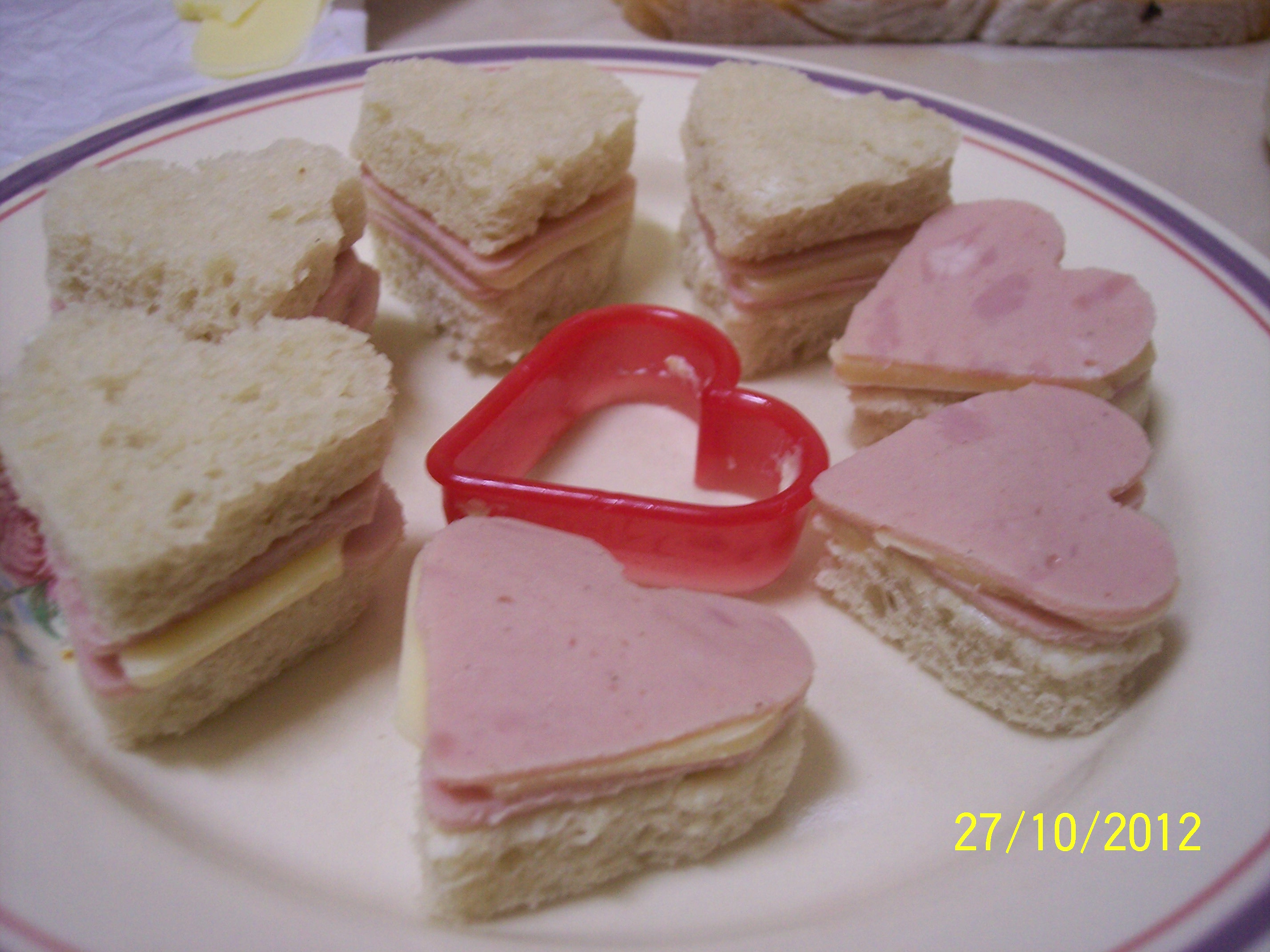 Mini Sandwich-uri inimioara