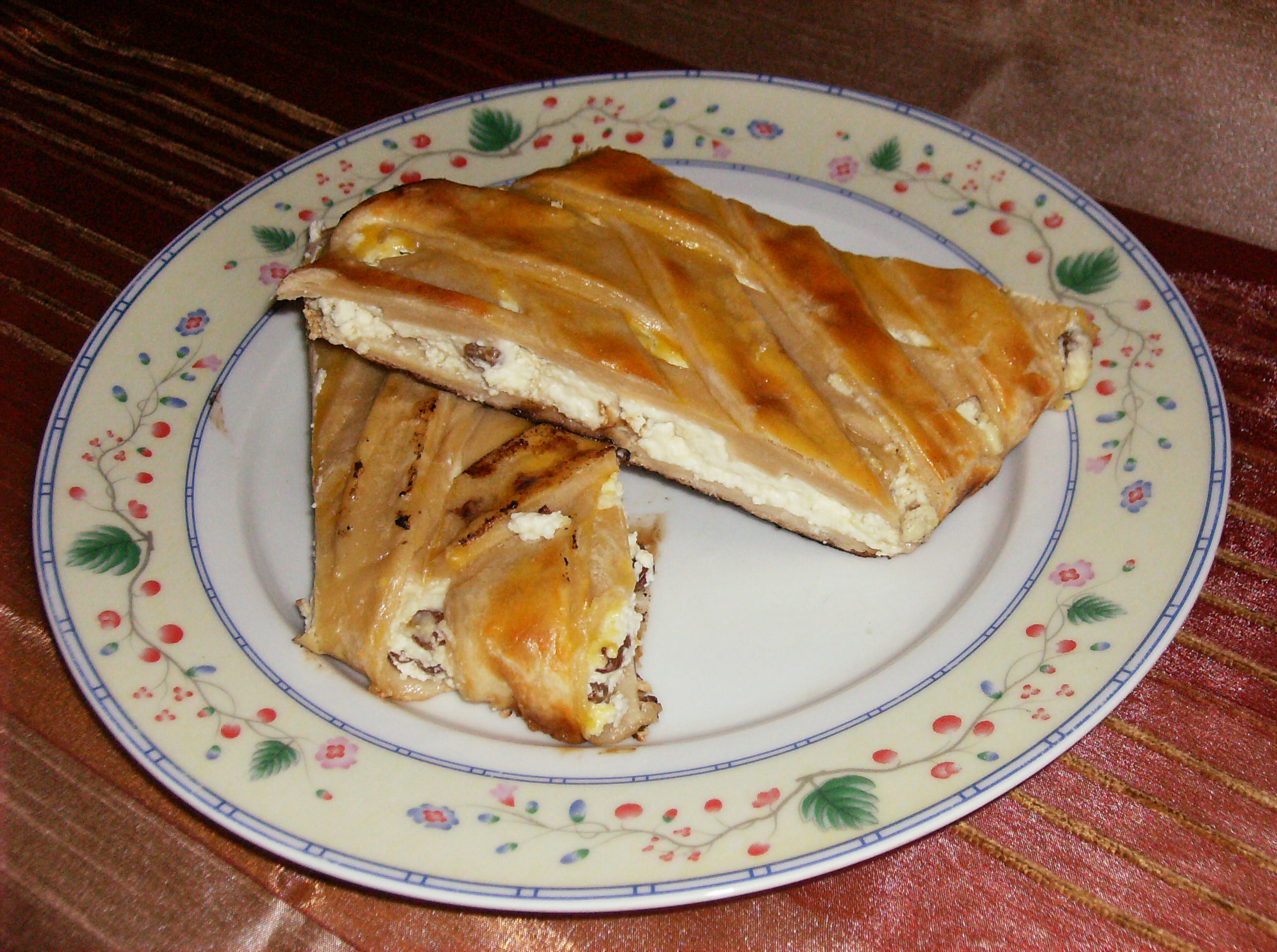 Strudel cu branza dulce