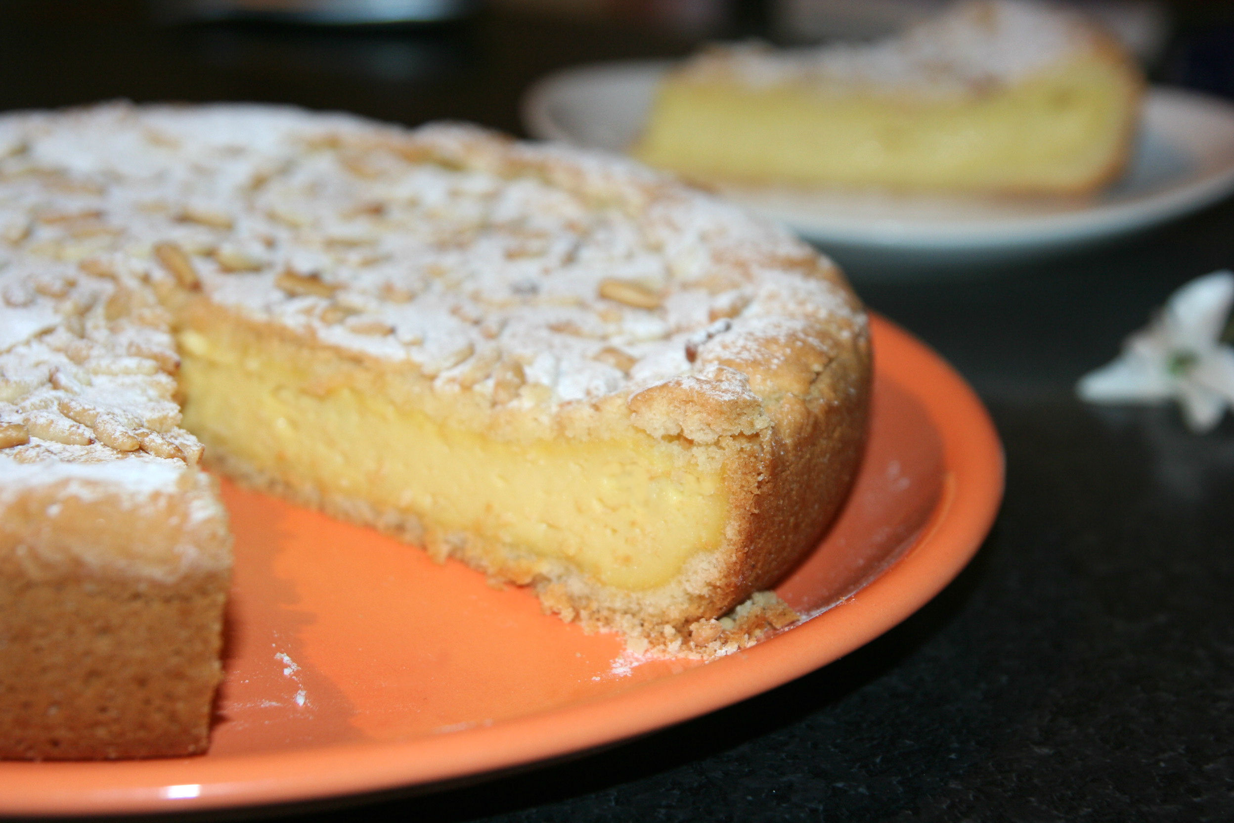 Torta della nonna (Tarta bunicii)