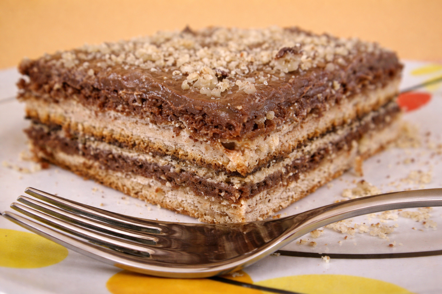 Prajitura cu nuca si crema Inka