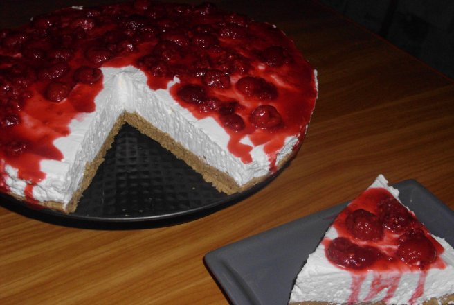 Cheesecake cu zmeura