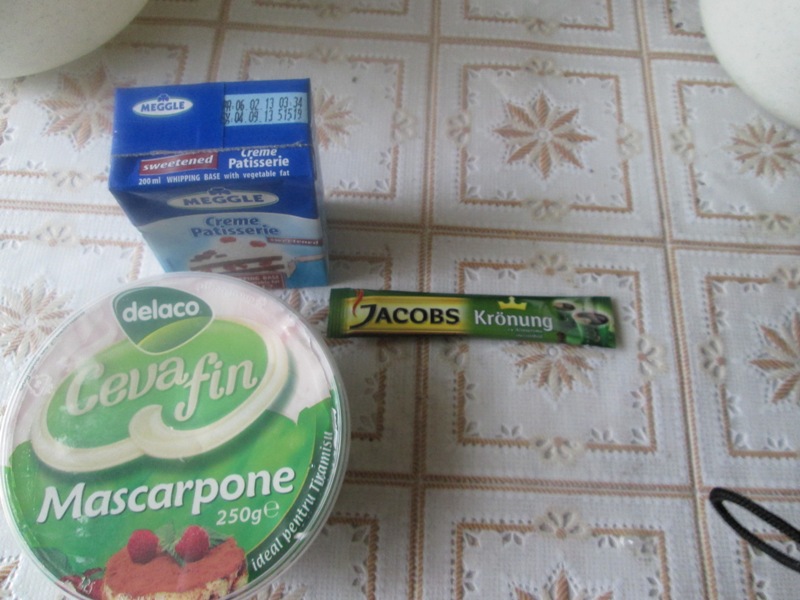 Inghetata cu nes si mascarpone Delaco