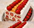 Desert tort cu capsuni-15