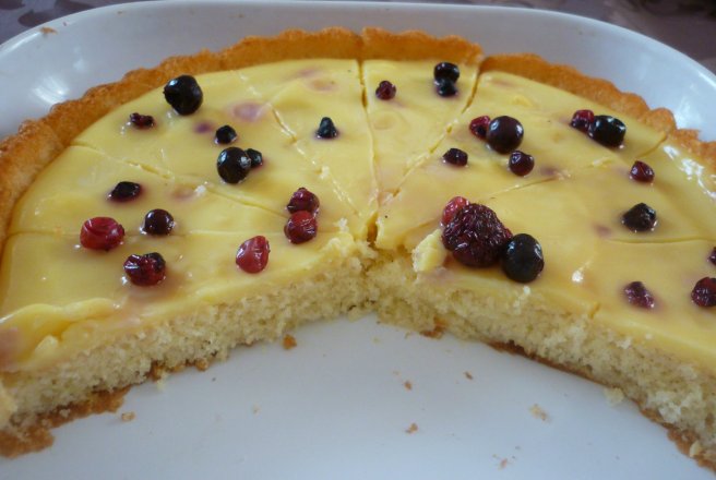 Tarta rapida cu fructe de padure