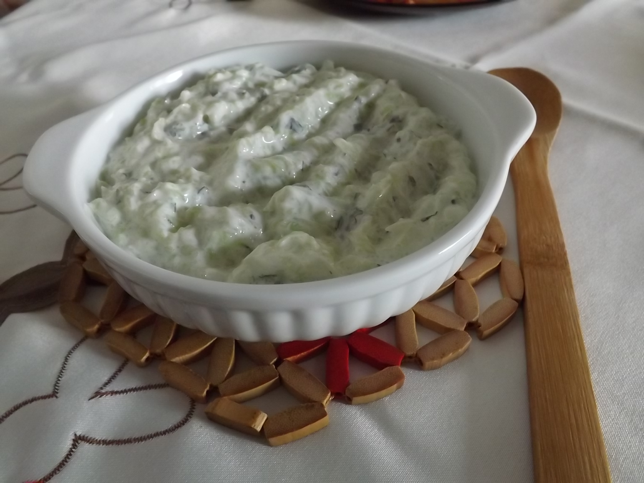 Salata de castraveti cu menta