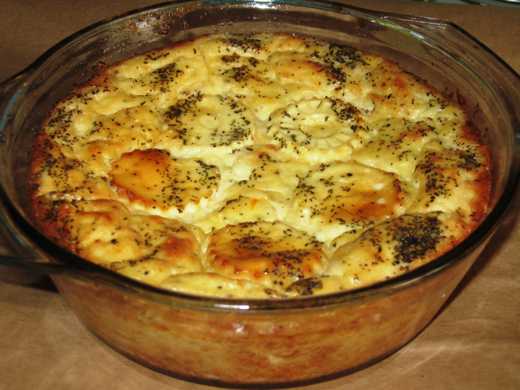 Cartofi gratinati