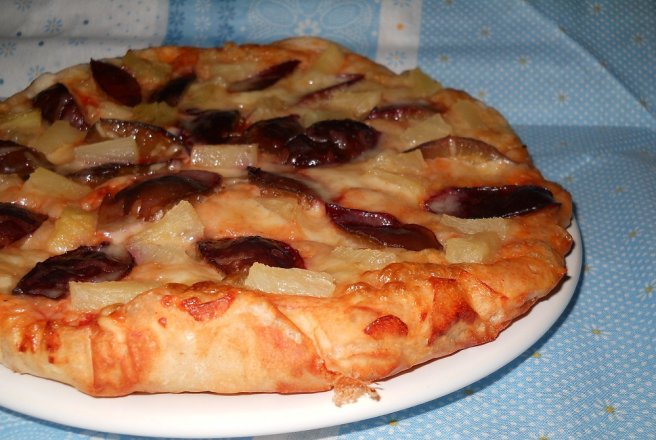 Pizza cu prune