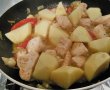 Piept de pui cu cartofi la tigaie reteta gustoasa si rapida-4