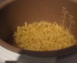 Fusilli cu pesmet, nuci, stafide si scortisoara, la Multicooker-0