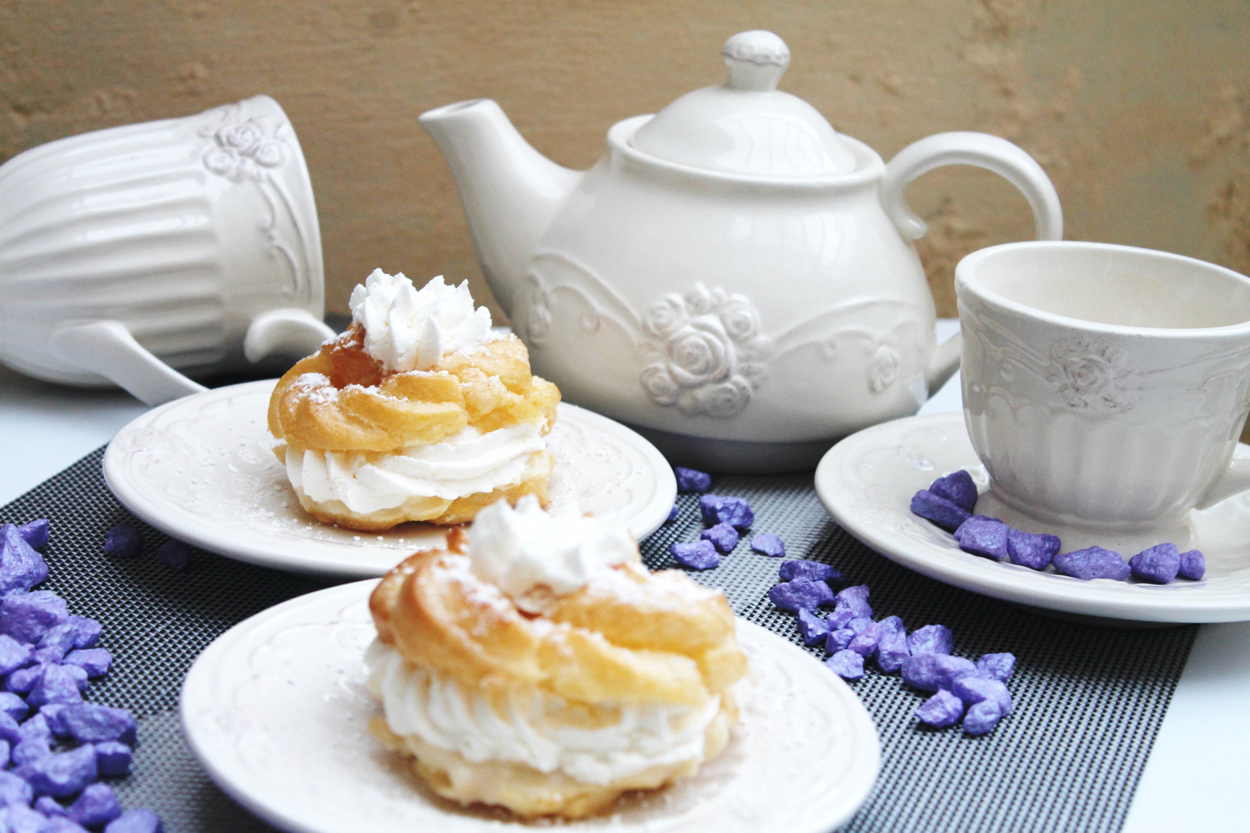 Choux a la creme