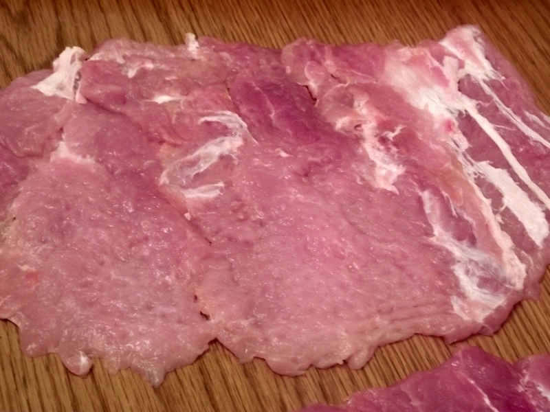 Rulada de carne, cu legume si cascaval