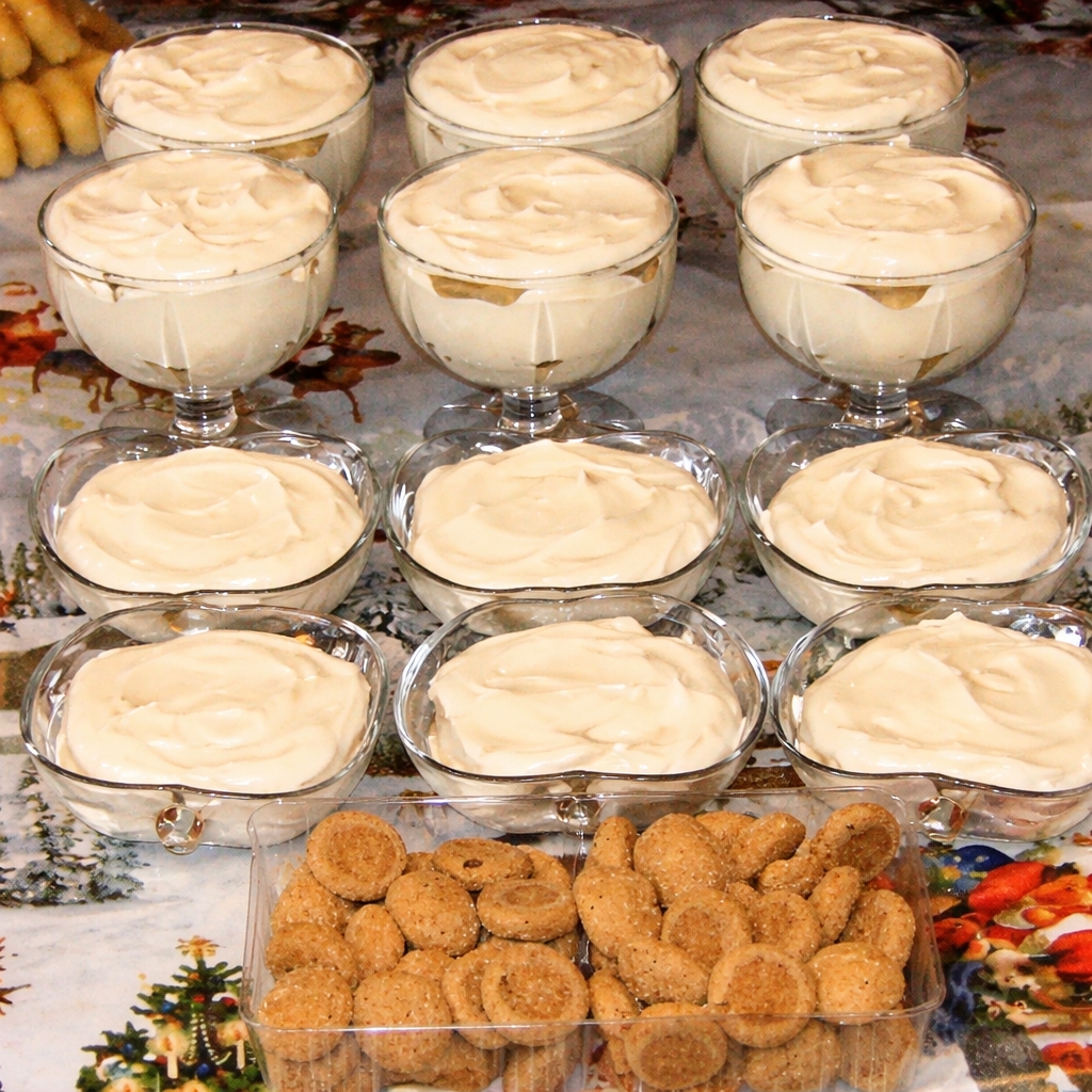 Tiramisu reţetă originală, in cupe cu Ceva Fin de la Delaco