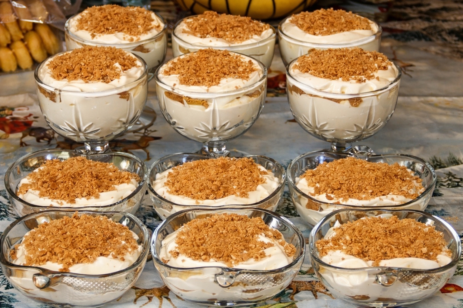 Tiramisu reţetă originală, in cupe cu Ceva Fin de la Delaco