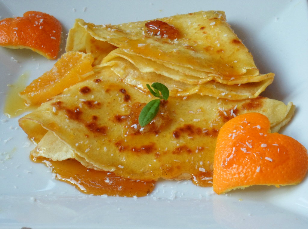 Clatite caramelizate cu portocale