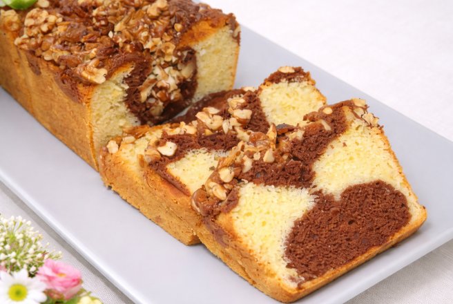 Rețeta de chec pufos cu nuci: Deliciu moale și aromat, perfect pentru orice ocazie