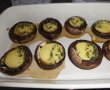Ciuperci brune cu gouda si unt cu ierburi aromate-3