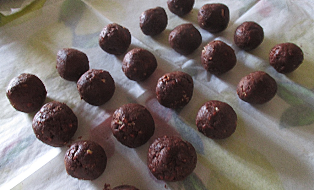 Bomboane cu biscuiti si ricotta