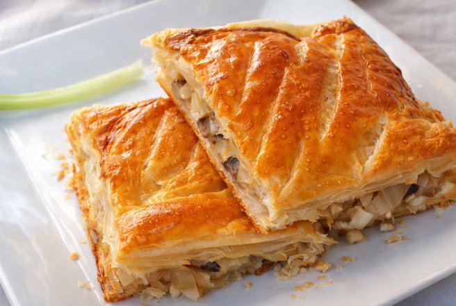 Placinta de foietaj cu ciuperci si branza