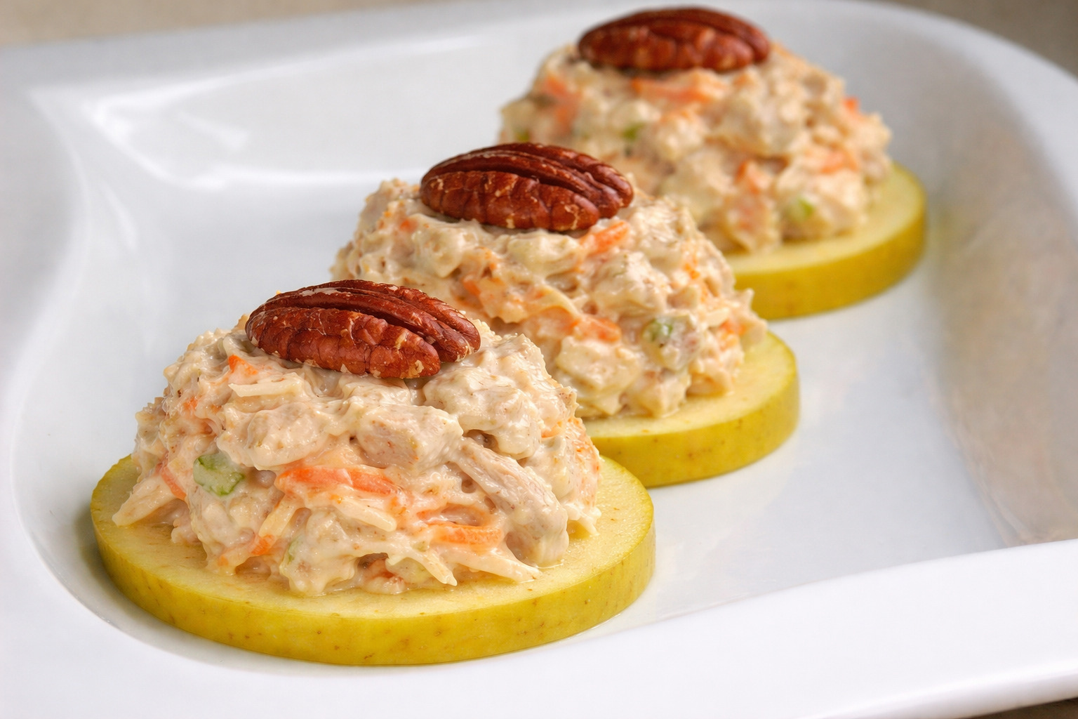 Midinette cu pui si telina