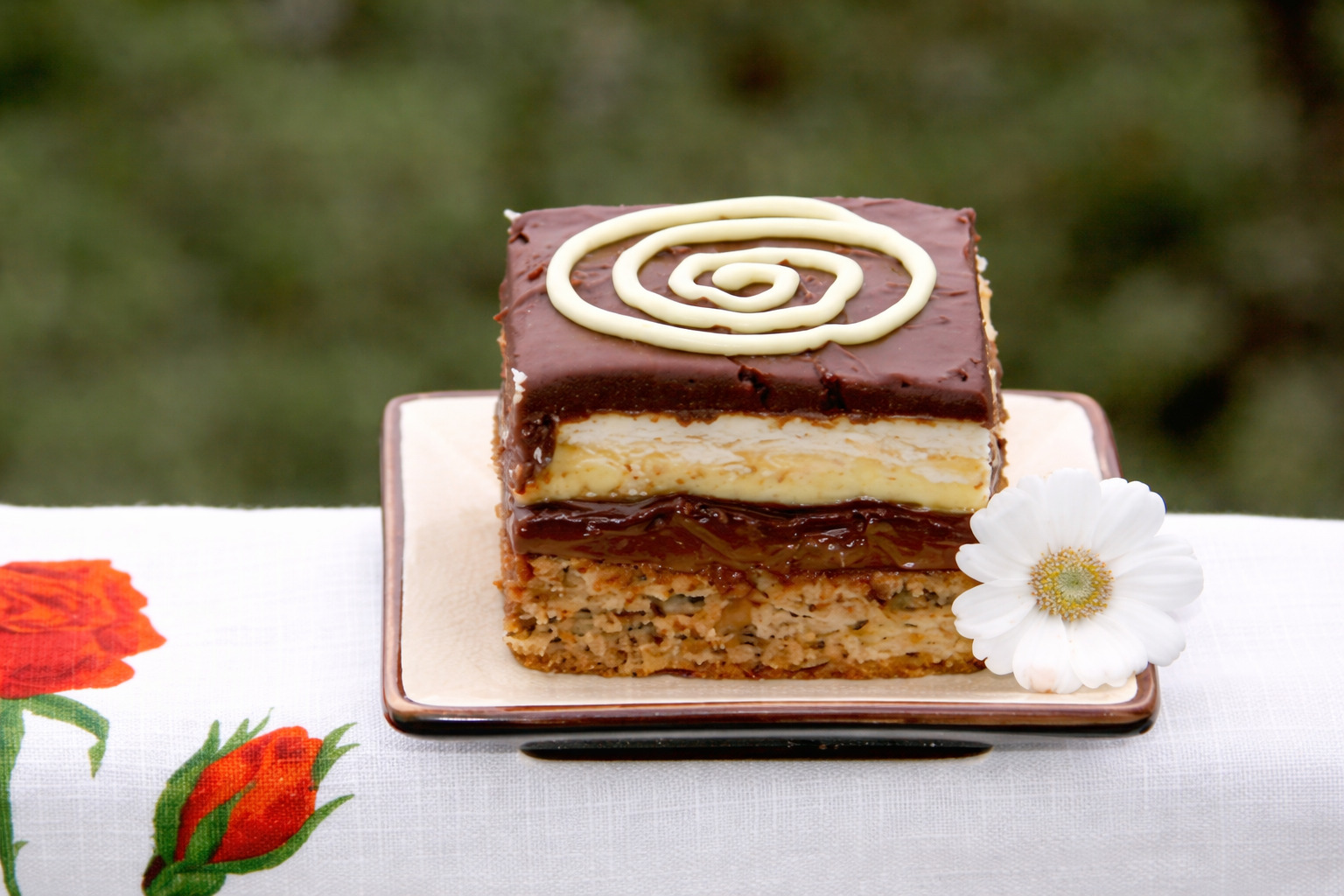 Desert prajitura cu vanilie si ciocolata