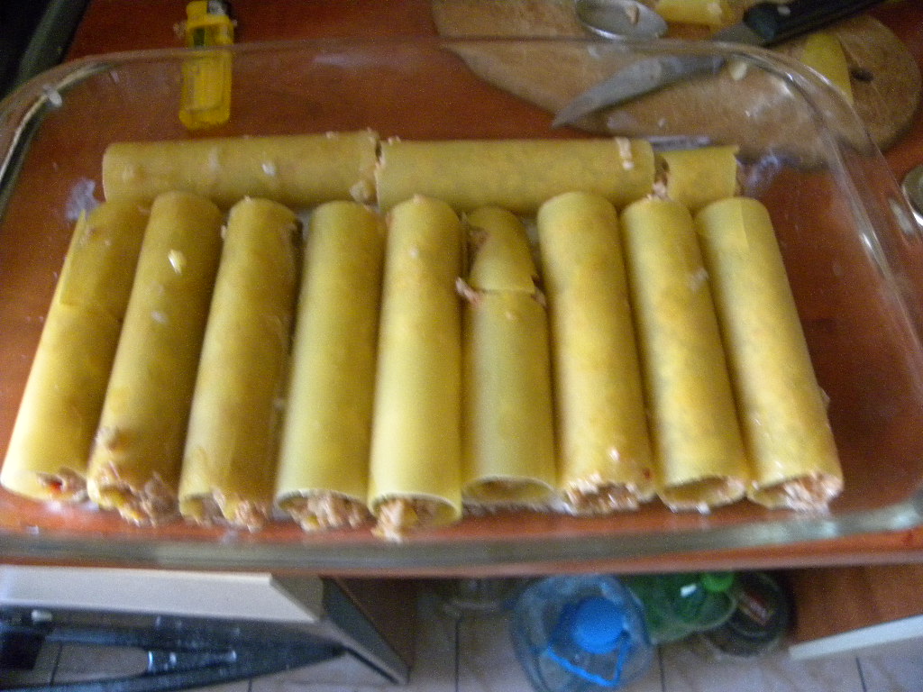 Cannelloni cu carne de pui