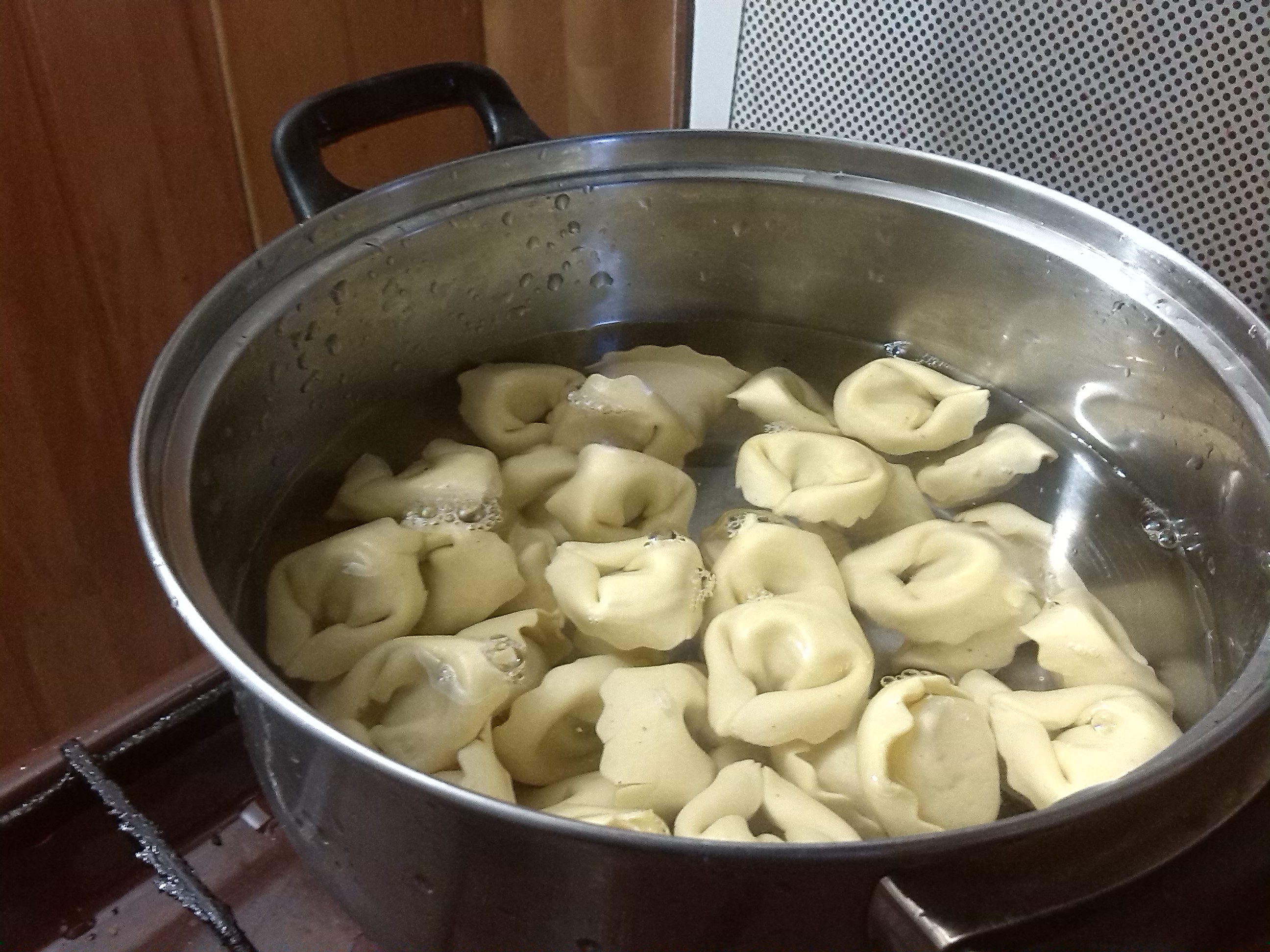 Tortellini al prosciutto crudo